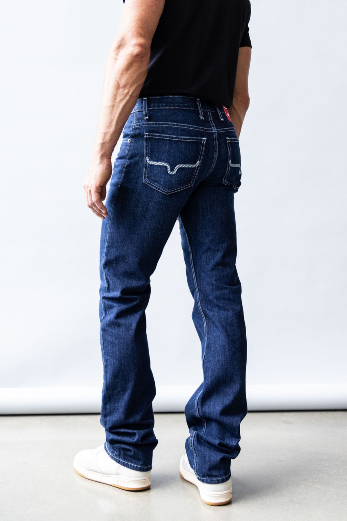 Kimes Ranch Mens Thomas Jeans